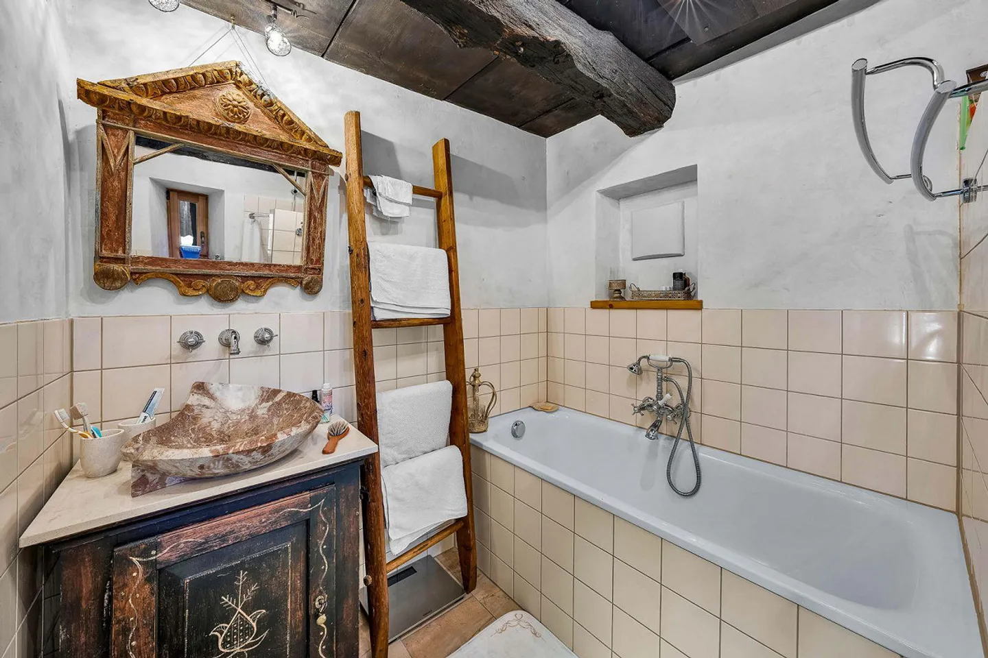 Charmantes historisches Wohnhaus in Sax - Foto 9 von 11