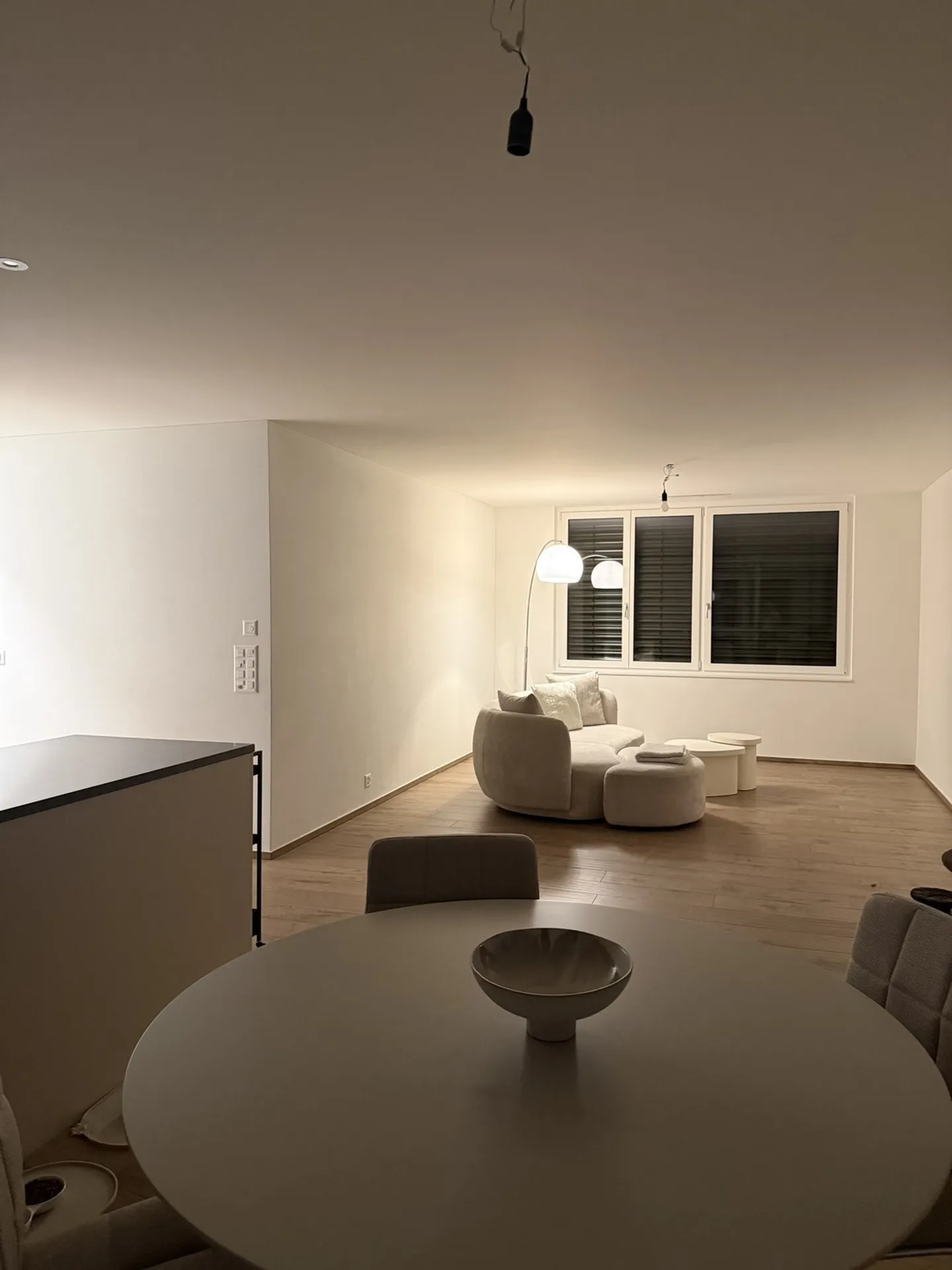 Modern 4.5-room new apartment with balcony & top amenities - Looking for a new tenant - Photo 3 of 7