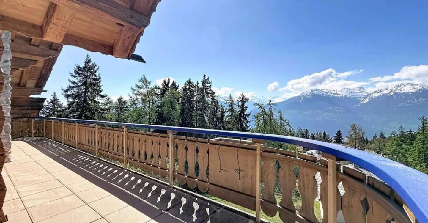 MAGNIFICENT DUPLEX/PENTHOUSE OF 6.5 ROOMS IN THE CENTER WITH A VERY BEAUTIFUL VIEW - Photo 4 of 13