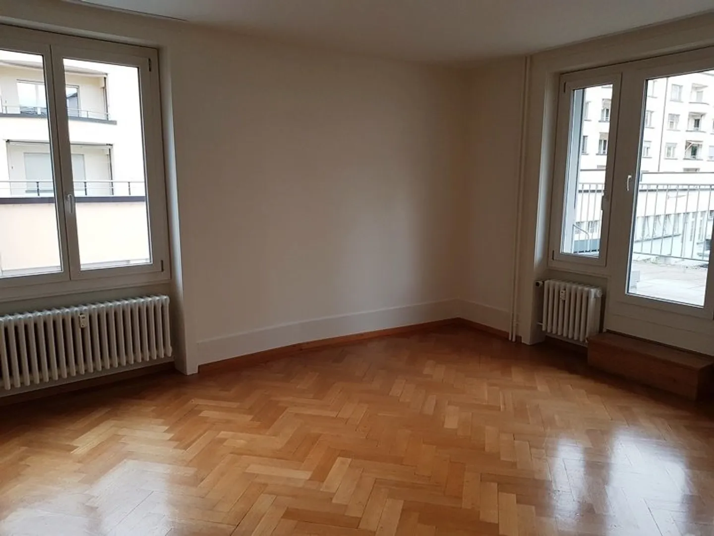 Charmante Wohnung mit Terrasse - Foto 2 von 7