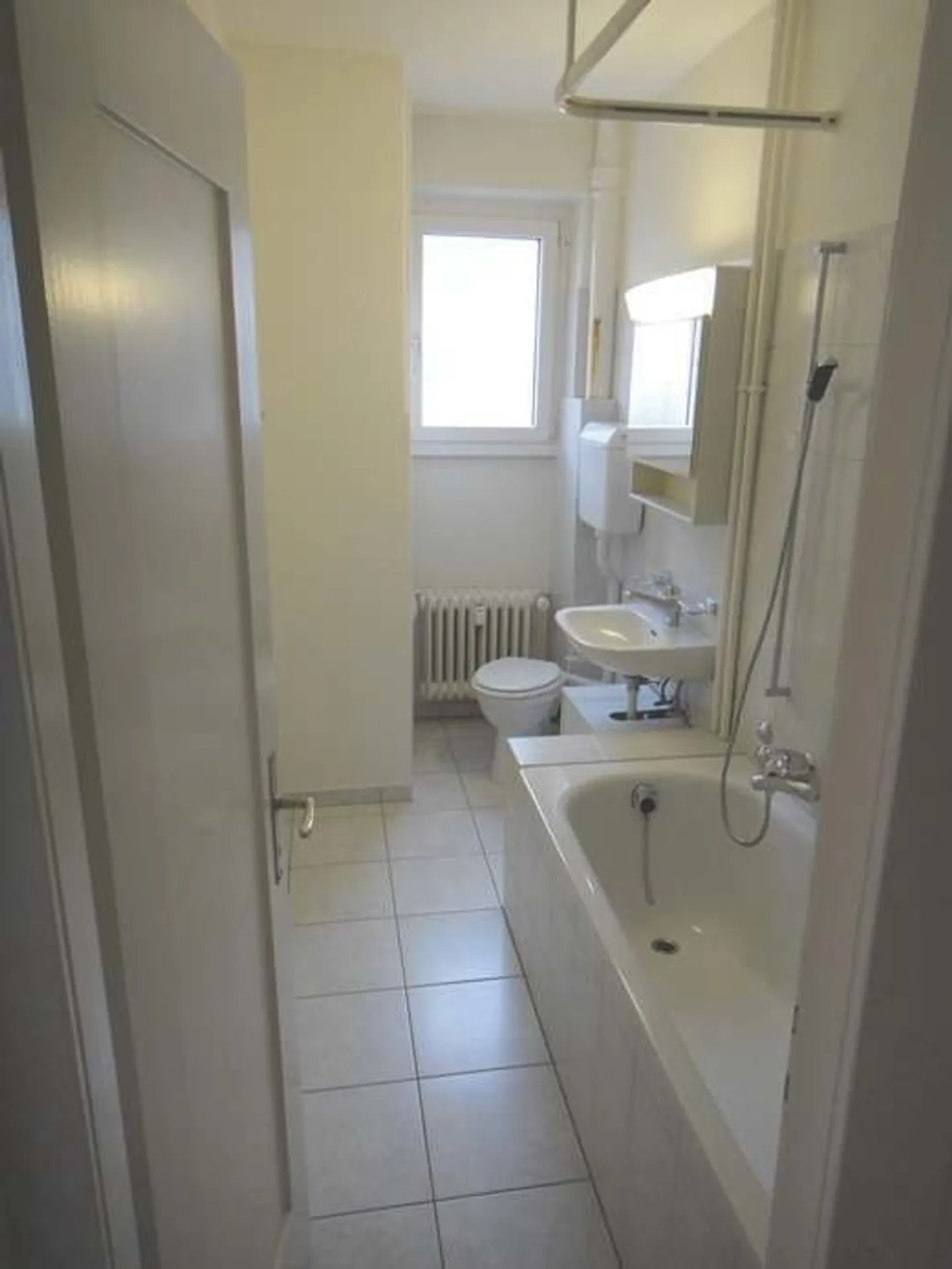 Charmante Wohnung mit Terrasse - Foto 5 von 7