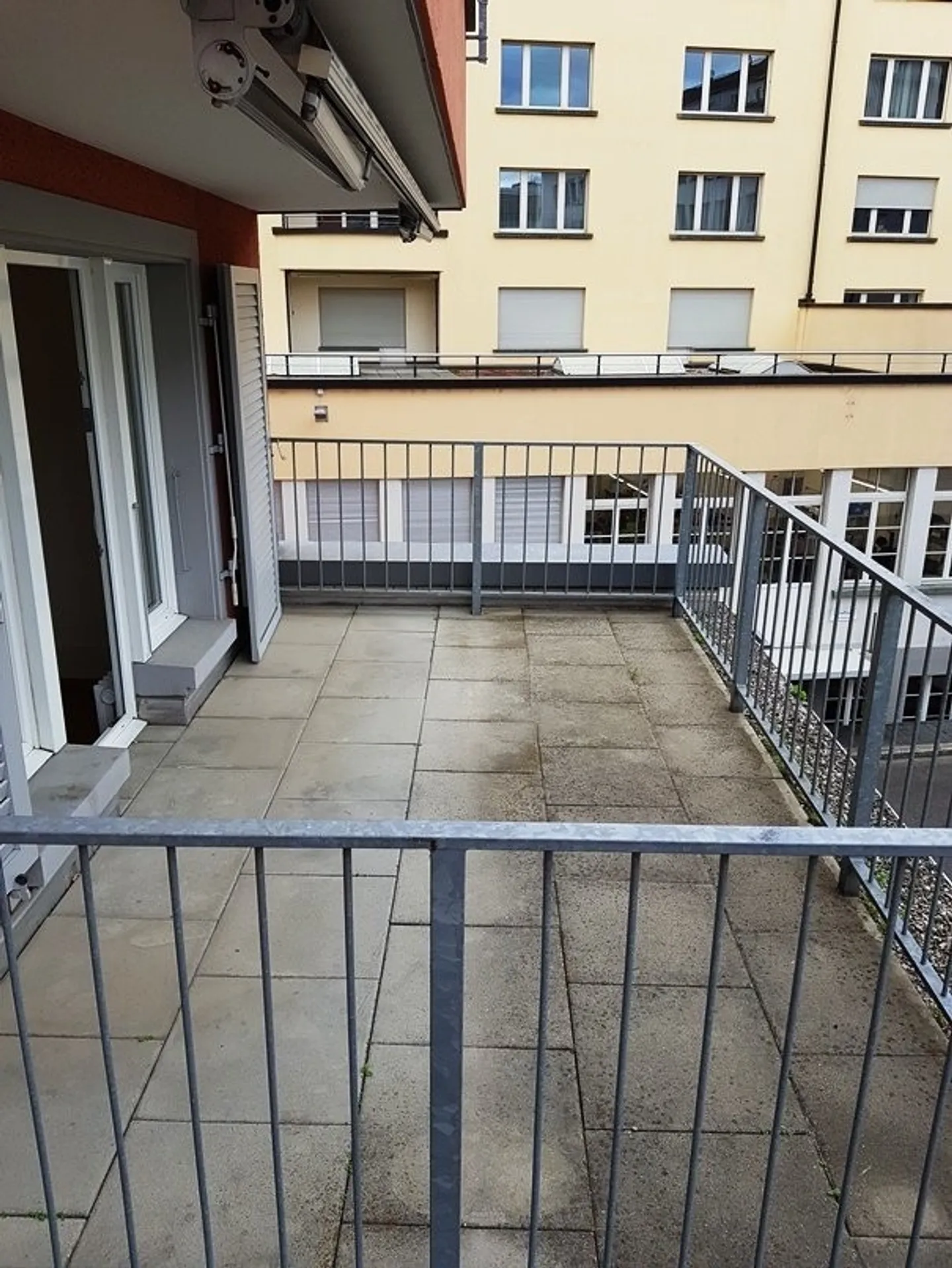 Charmante Wohnung mit Terrasse - Foto 6 von 7