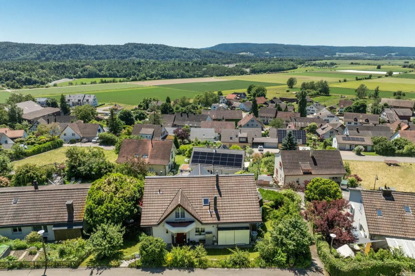 15 minuti da Bülach: Casa unifamiliare indipendente in posizione panoramica con due D... - Foto 9 di 13
