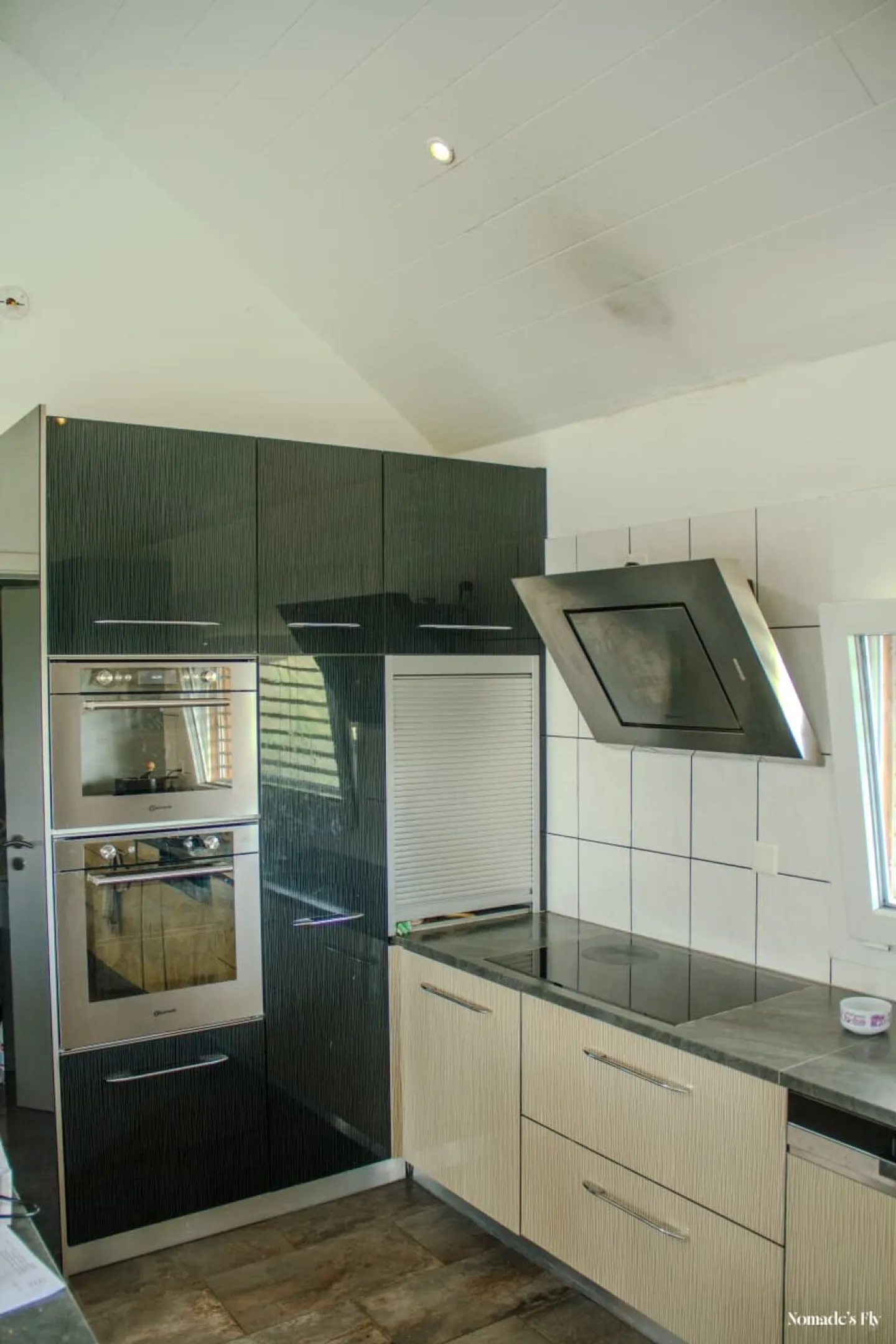 Edificio di due appartamenti - Foto 1 di 5