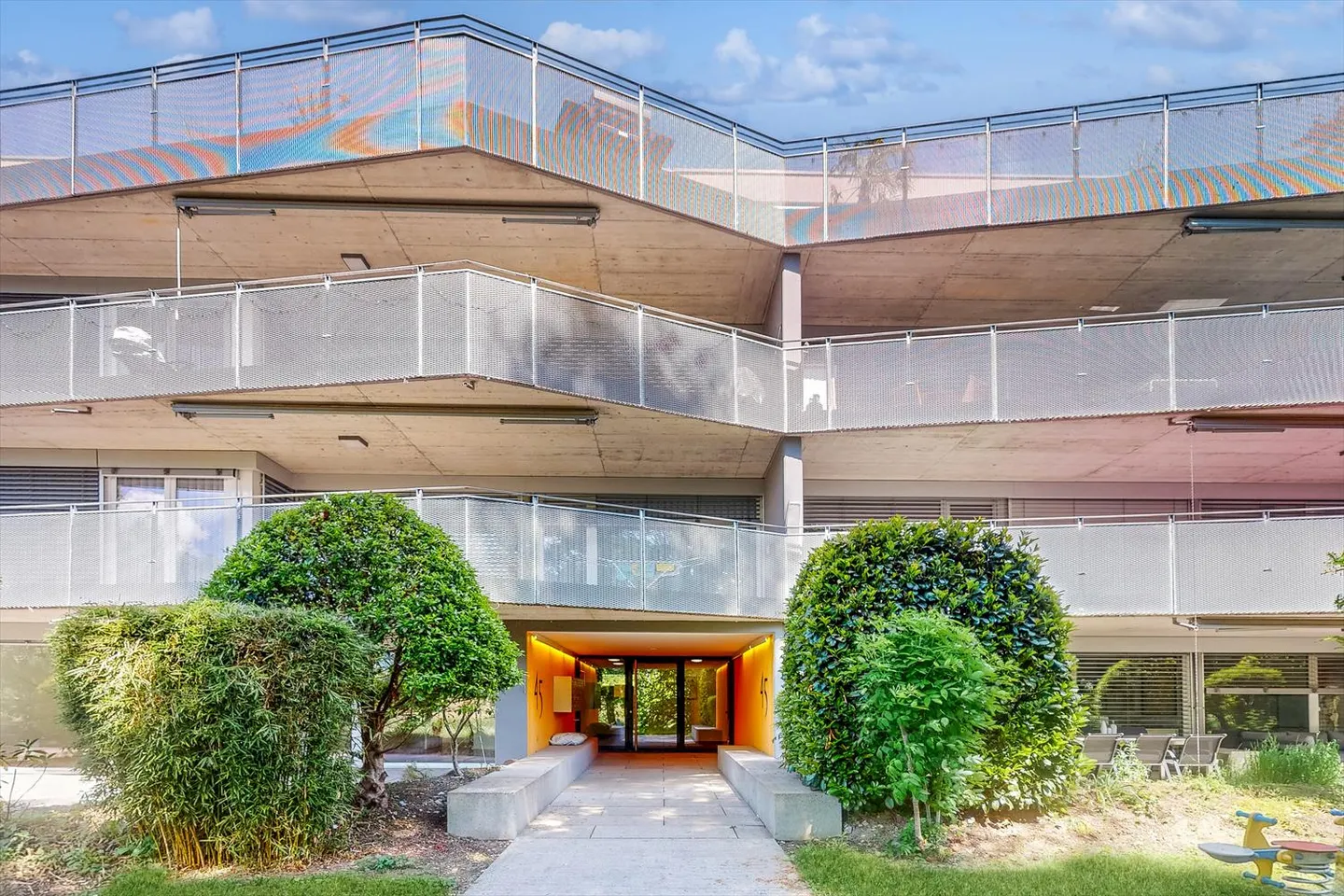 Moderne Attikawohnung mit grosser Terrasse zu vermieten inkl. 1 Gratismonat - Foto 3 von 13