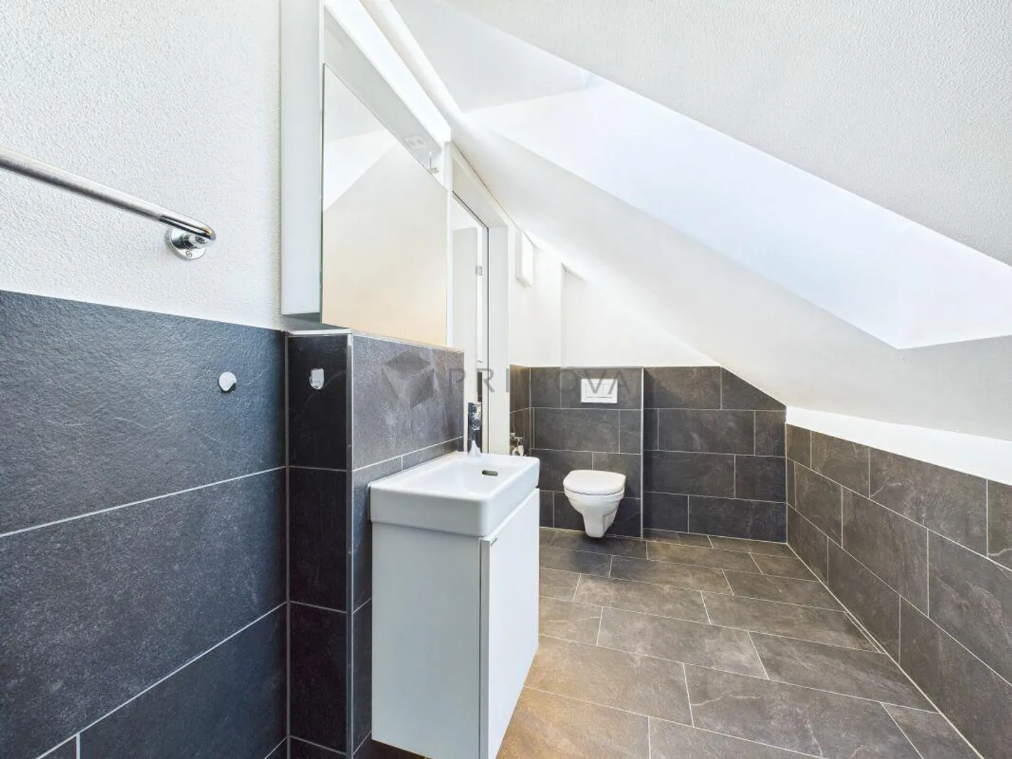 Vivre avec vue - Appartement lumineux de 4,5 pièces avec un prêt hypothécaire de 1,01 % - Photo 12 sur 13