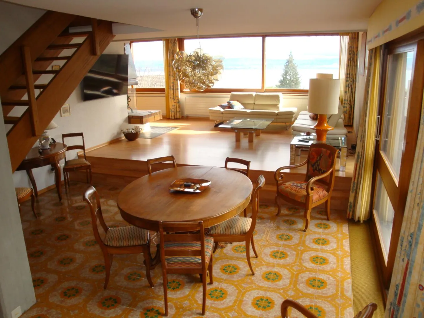 Villa - Photo 4 of 5