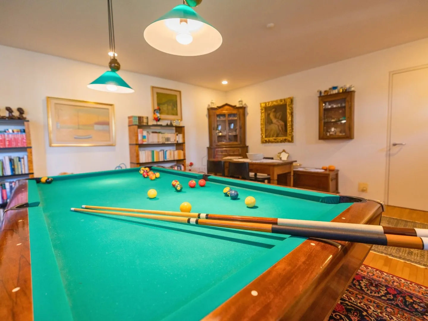 NEW PRICE, PRIVACY AND CLASS - Photo 6 of 13