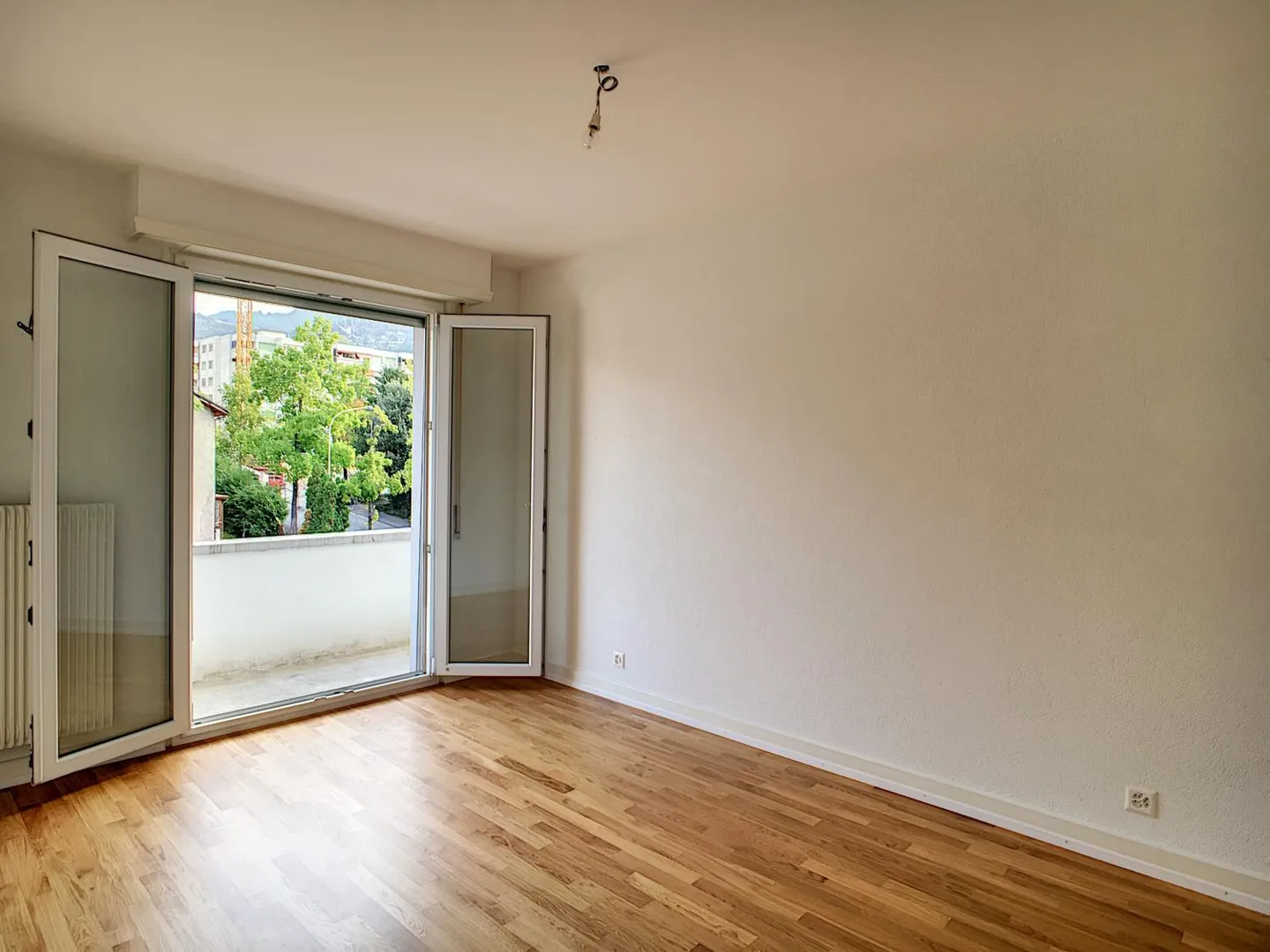 2-room apartment - Photo 2 of 6