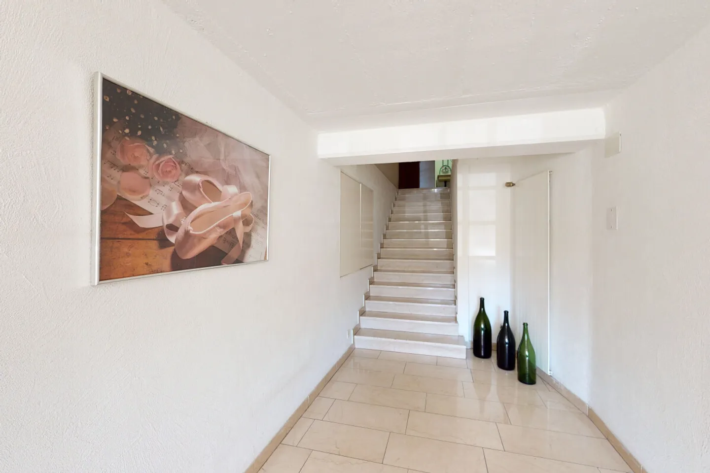 Un affascinante appartamento duplex ti aspetta - Foto 2 di 9