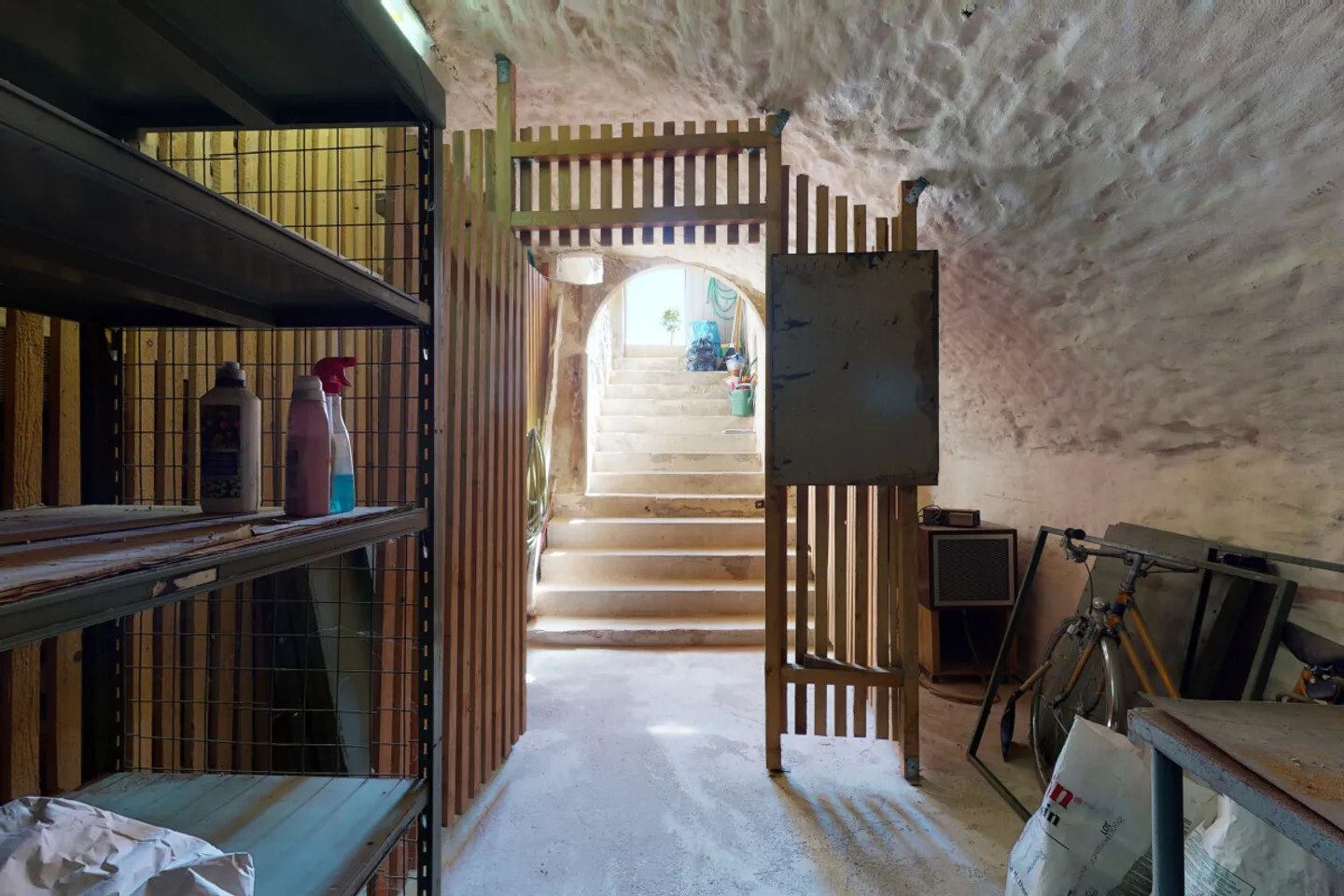 Un affascinante appartamento duplex ti aspetta - Foto 8 di 9