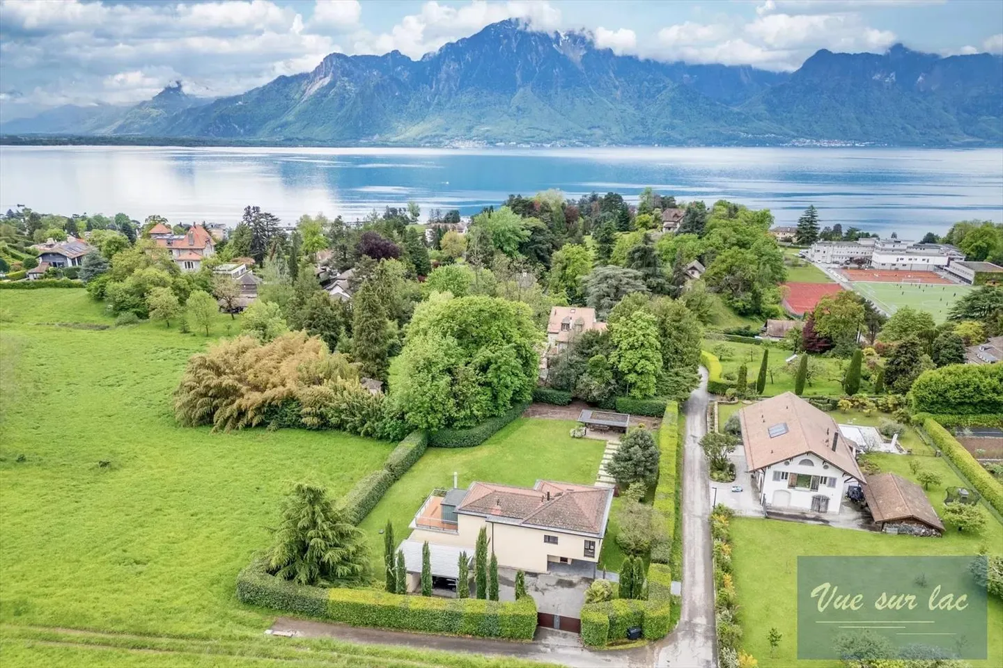 Villa contemporaine à Montreux - Photo 2 sur 13