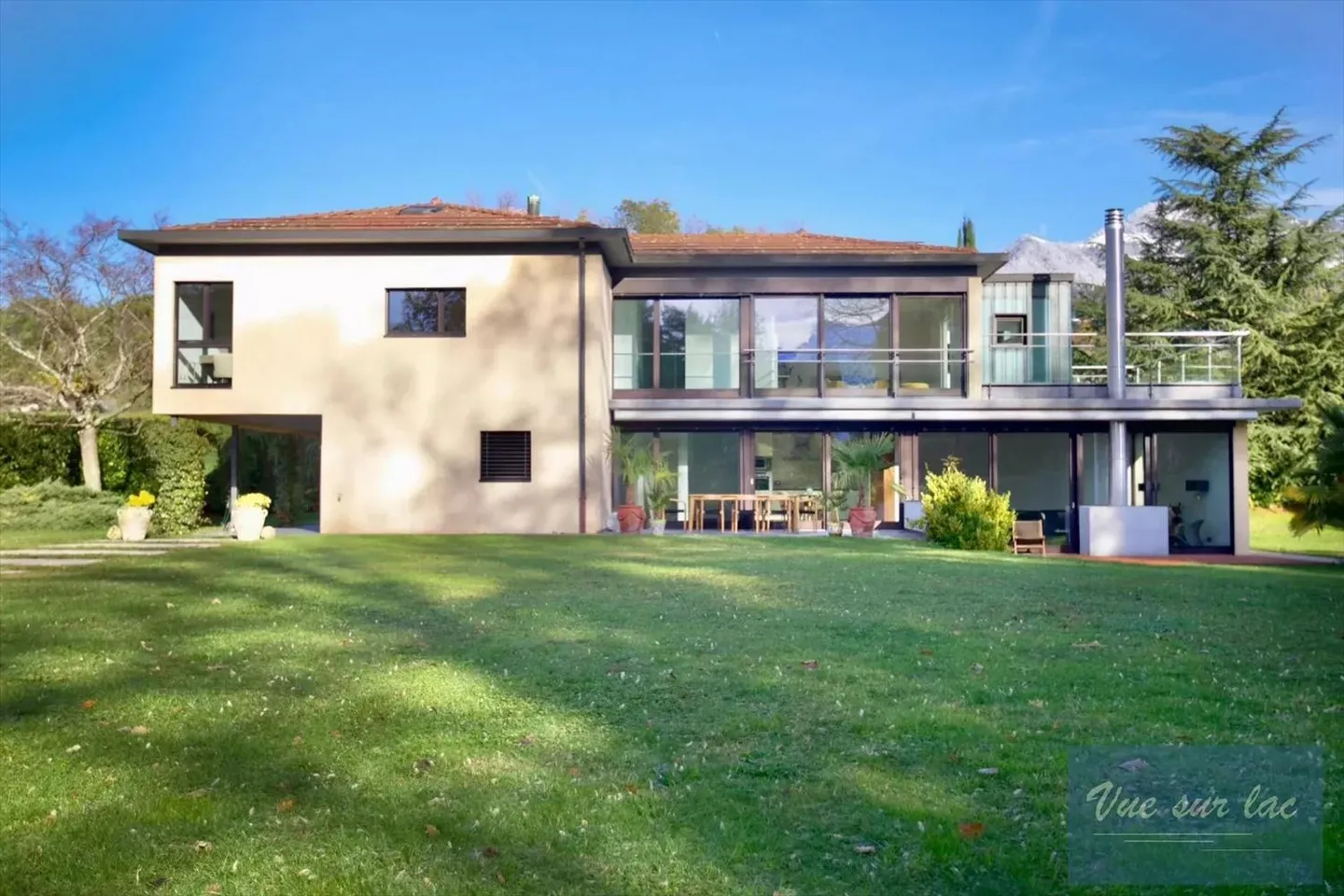 Villa contemporaine à Montreux - Photo 1 sur 13