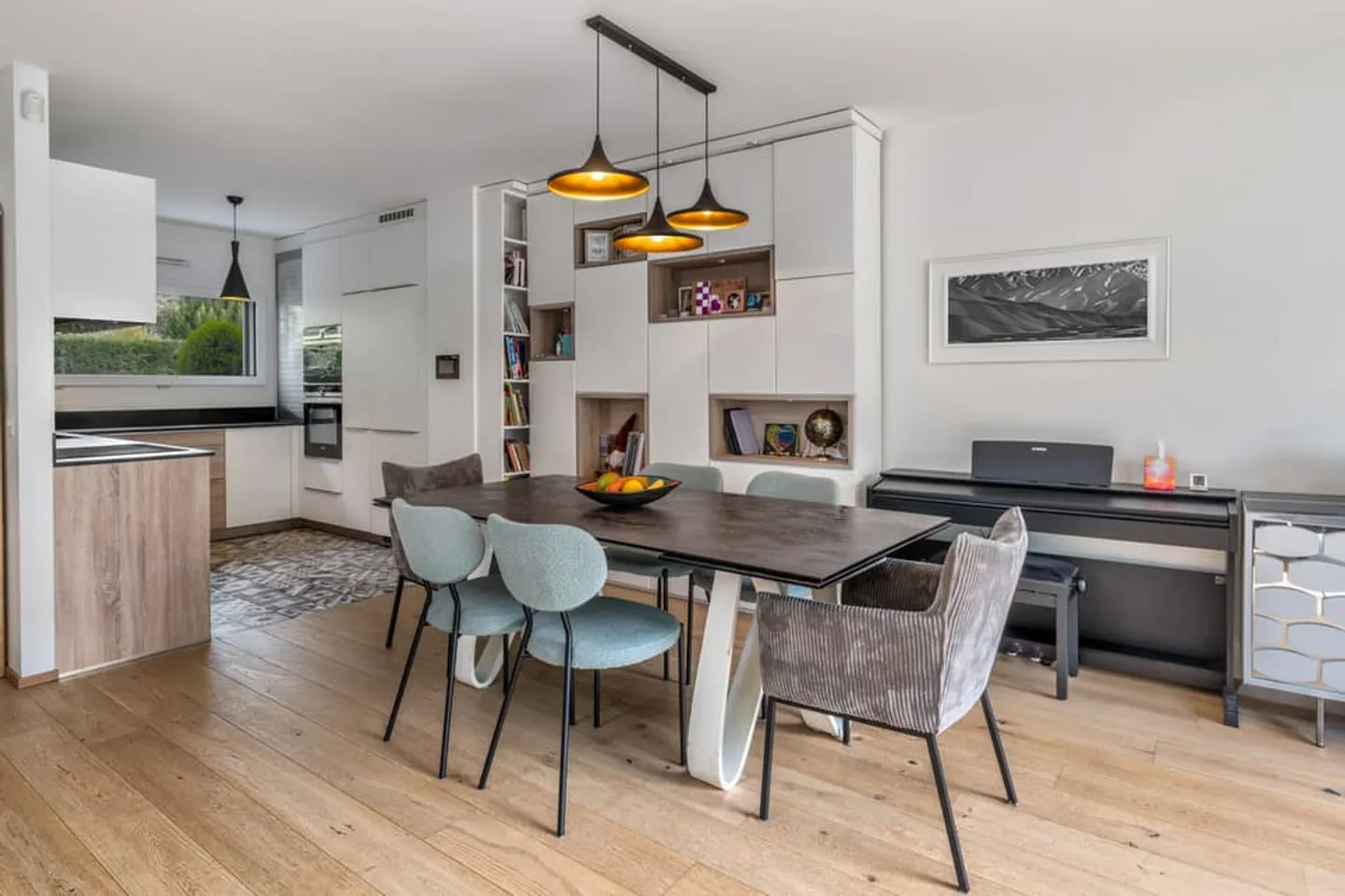 Villa contemporaine en pignon - Foto 5 von 11