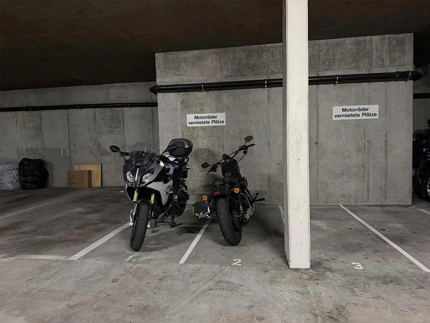 Gedeckter Parkplatz in Basel - Foto 2 von 7