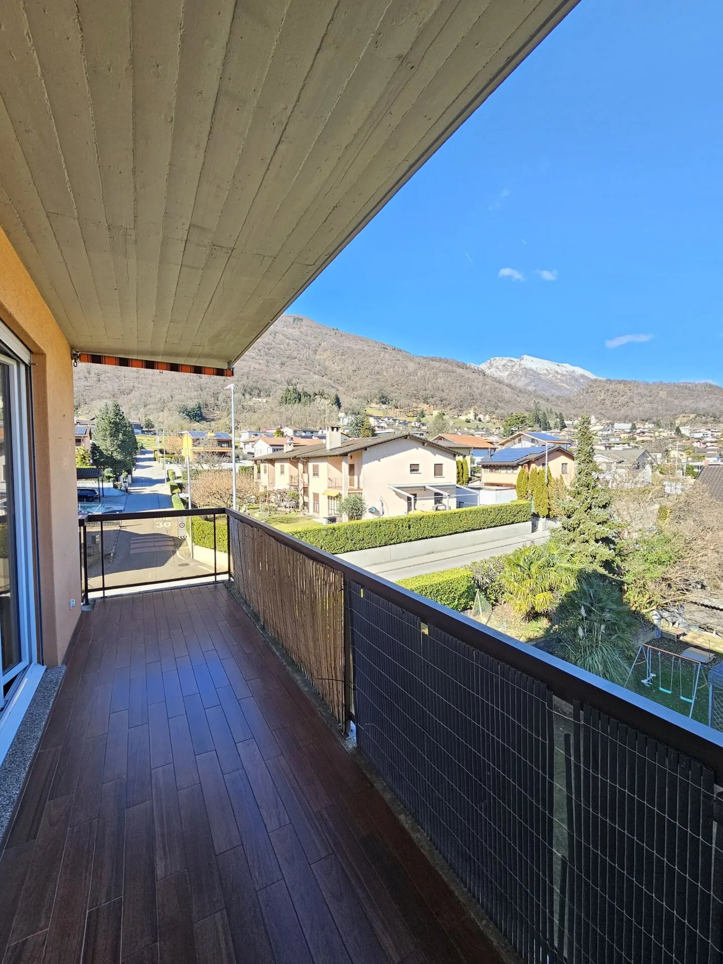 3,5 Zimmer mit Klimaanlage - Foto 3 von 8