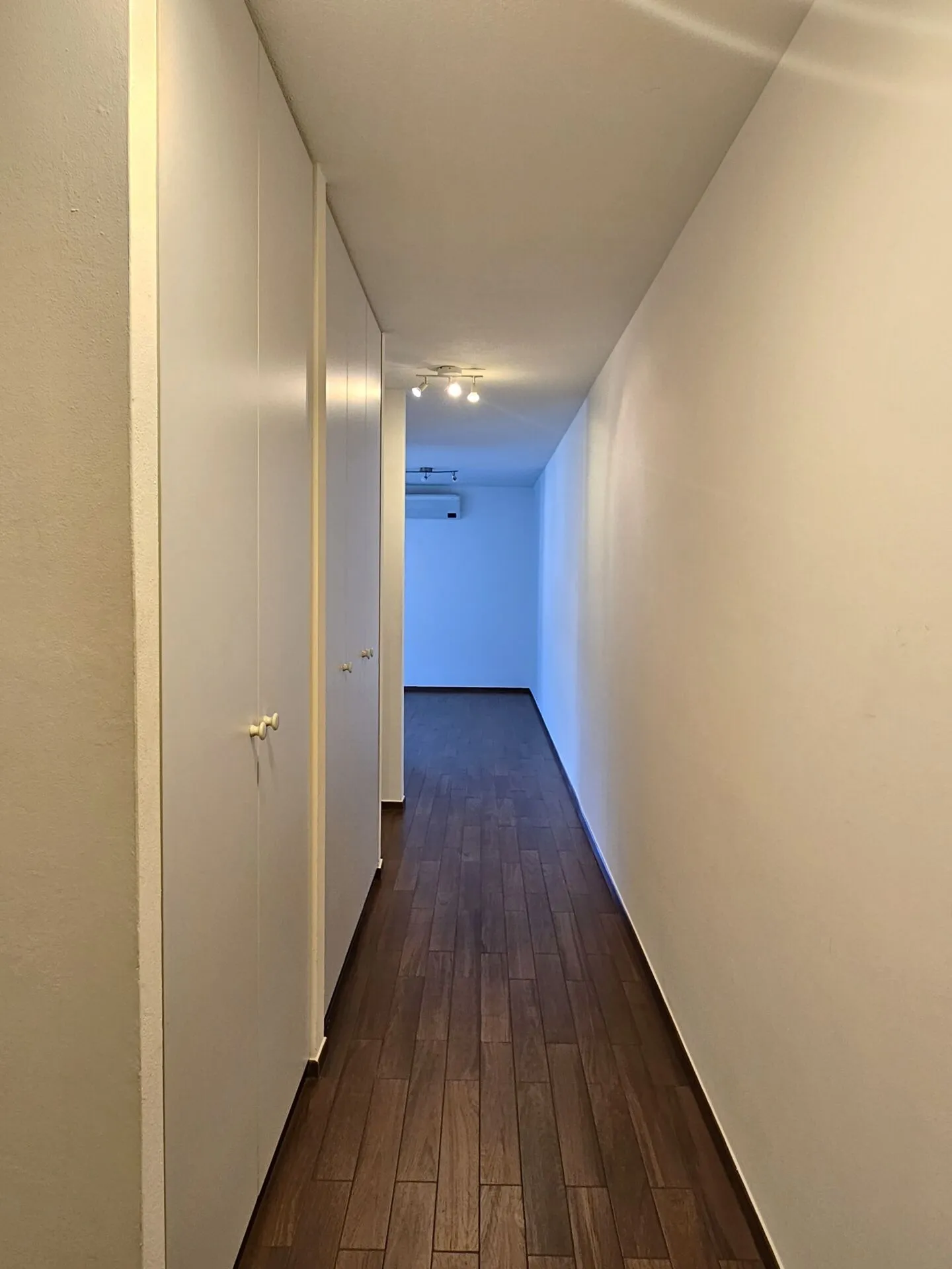 3,5 Zimmer mit Klimaanlage - Foto 5 von 8