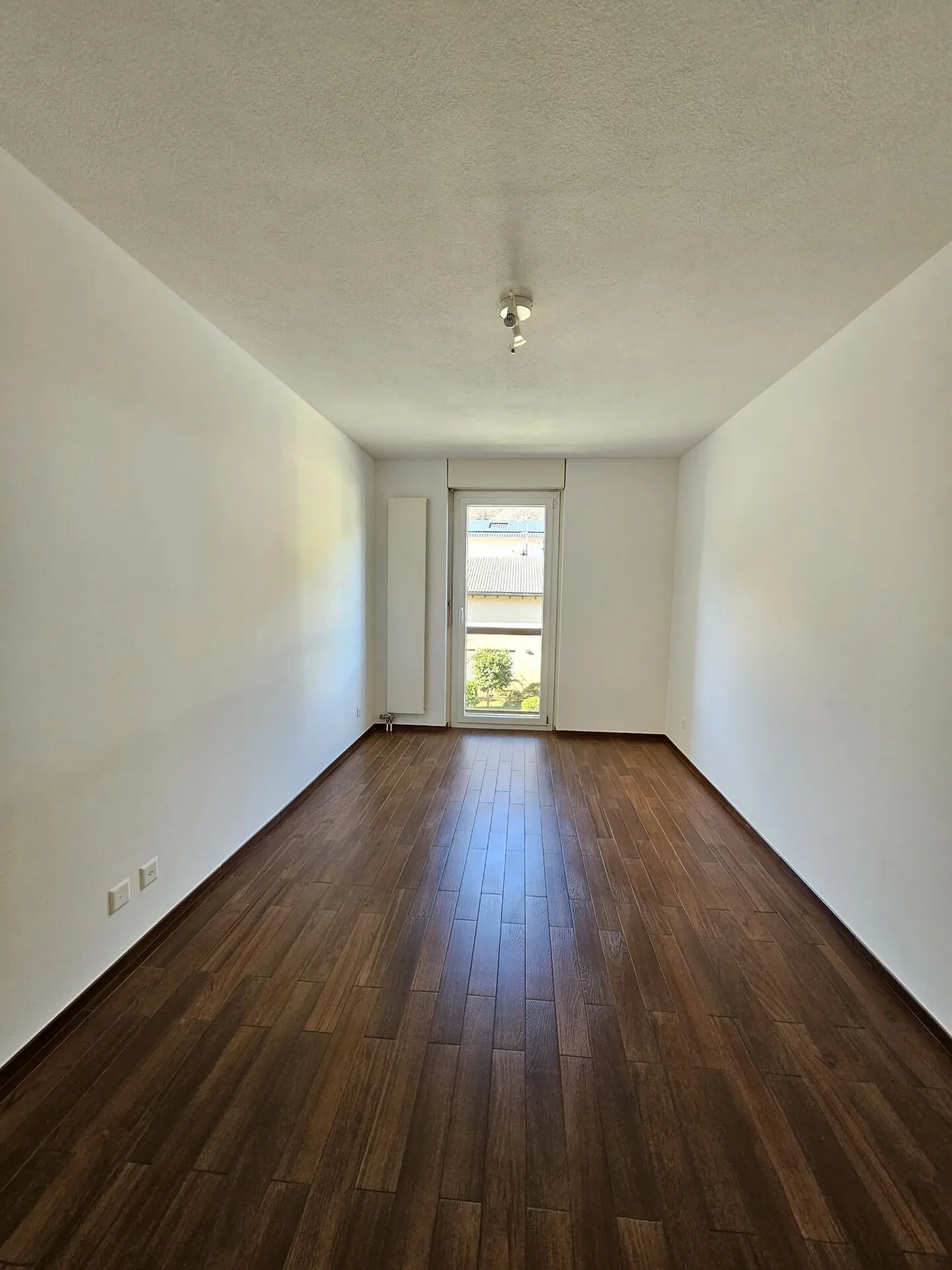 3,5 Zimmer mit Klimaanlage - Foto 7 von 8