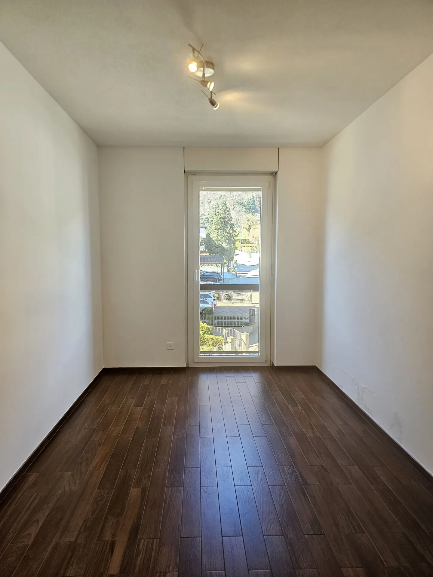 3,5 Zimmer mit Klimaanlage - Foto 8 von 8