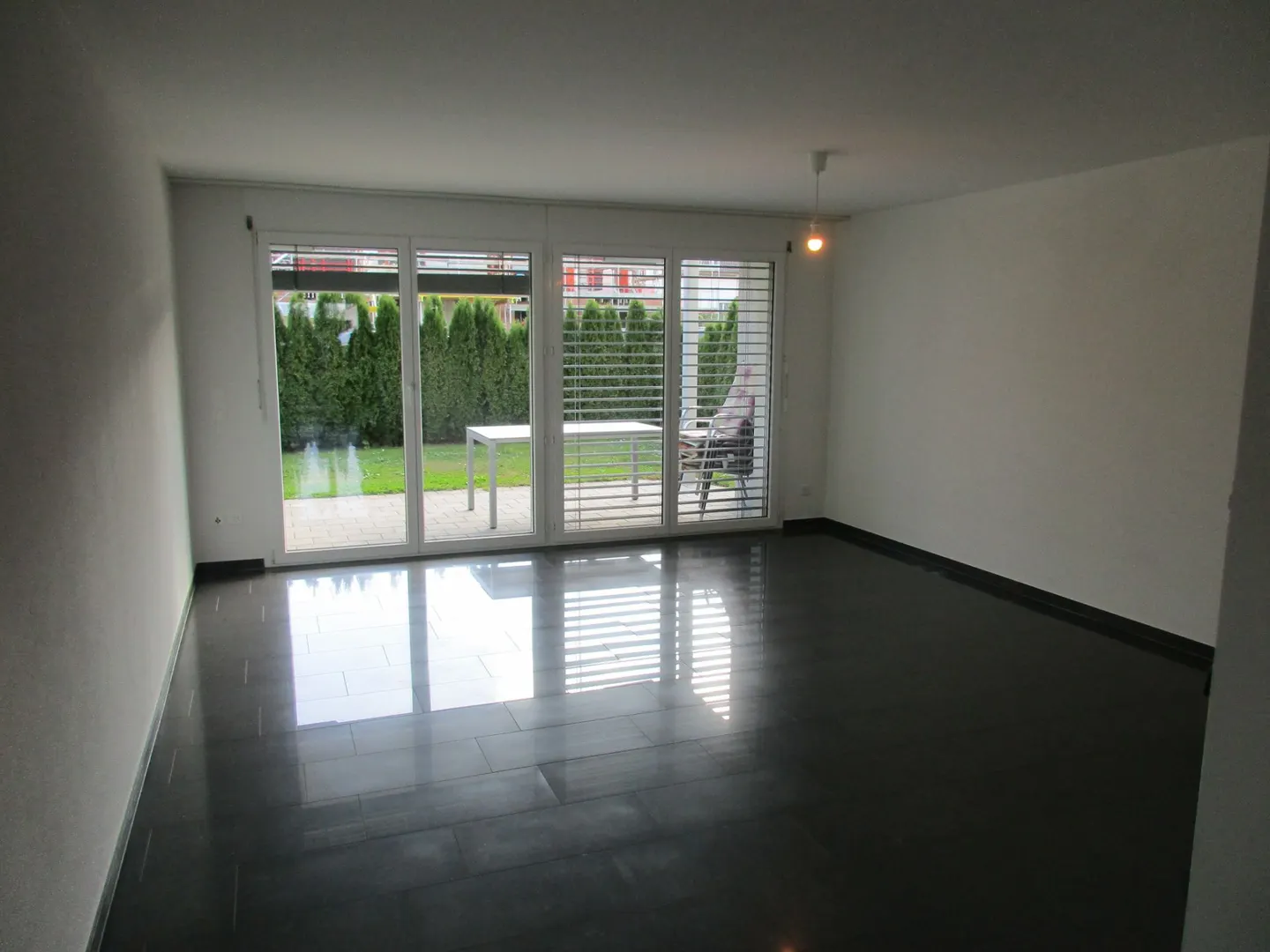 great ground floor apartment - Photo 5 of 17