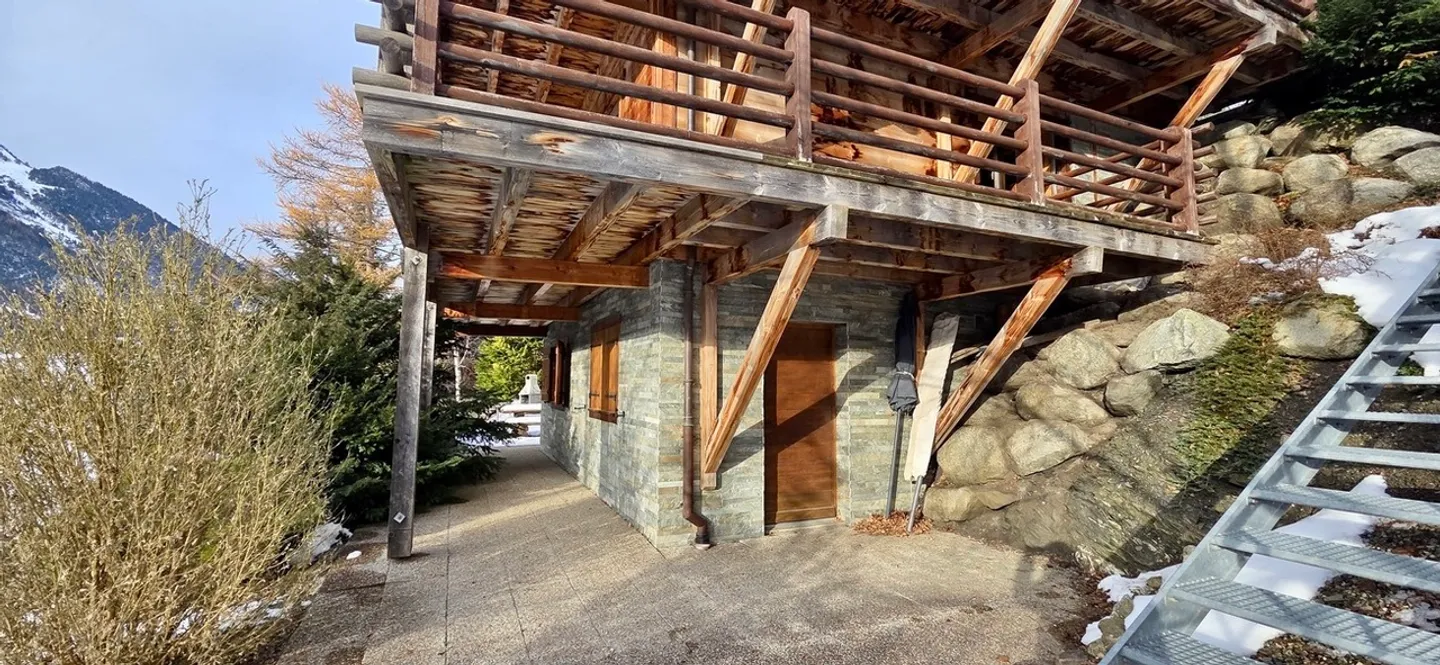 Chalet for sale - Photo 11 of 14