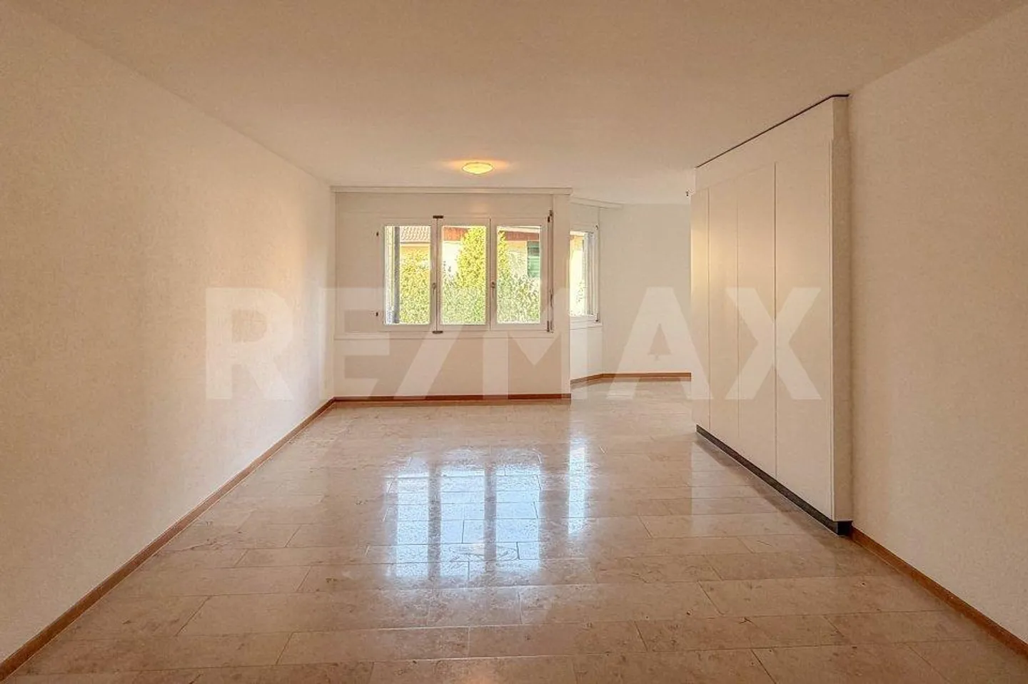 Top central location: 3.5 room apartment on the 2nd floor - Photo 5 of 13