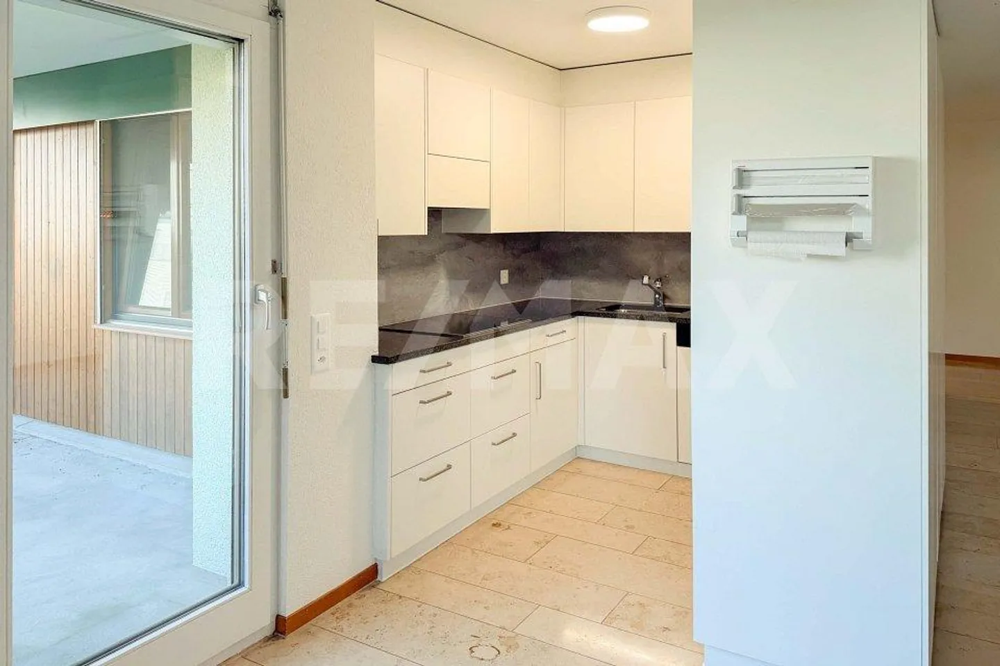 Top central location: 3.5 room apartment on the 2nd floor - Photo 9 of 13