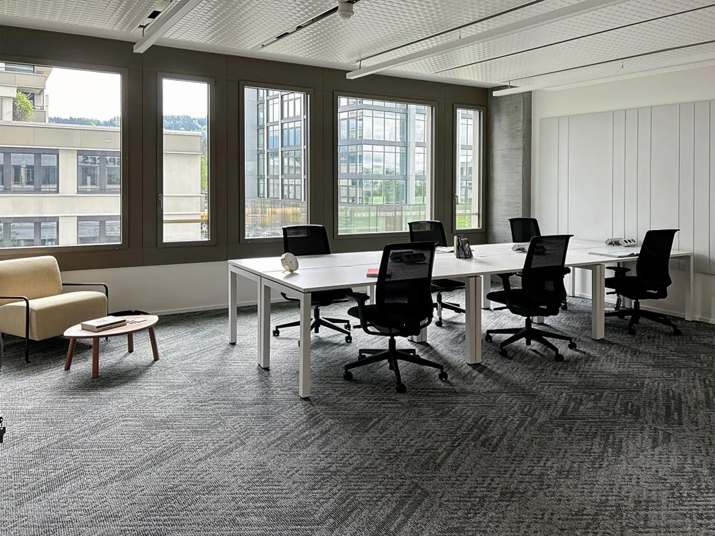 Geräumiges Büro für Teams in Zug - Foto 5 von 8