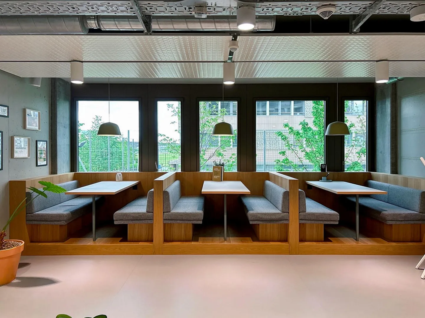 Geräumiges Büro für Teams in Zug - Foto 6 von 8