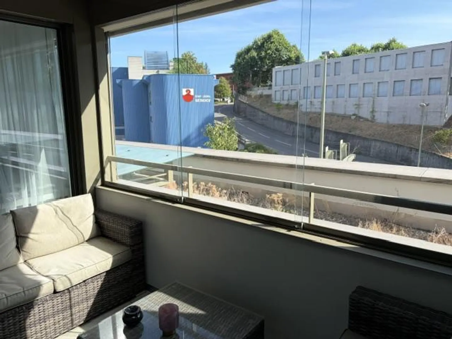 Modern 2.5-room apartment with loggia in Liestal - Photo 5 of 10