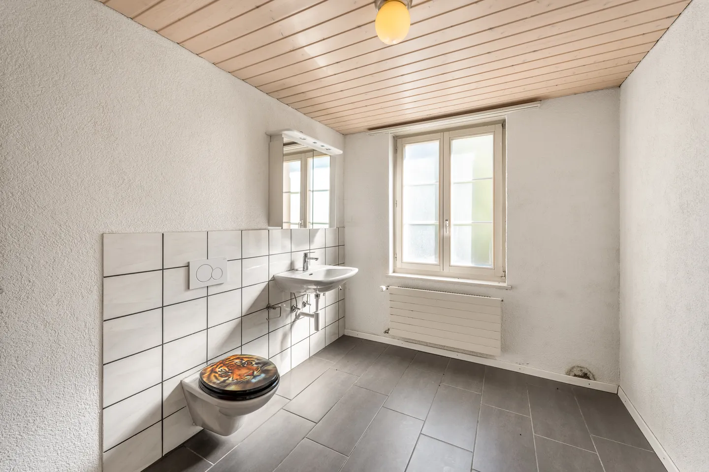 Maison individuelle passionnante adaptée à une utilisation polyvalente - Photo 3 sur 11