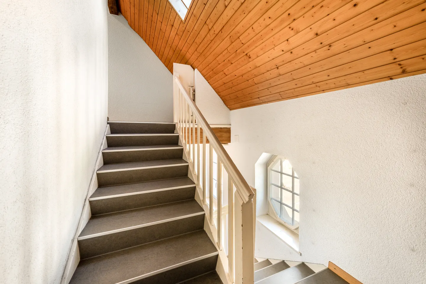 Maison individuelle passionnante adaptée à une utilisation polyvalente - Photo 8 sur 11