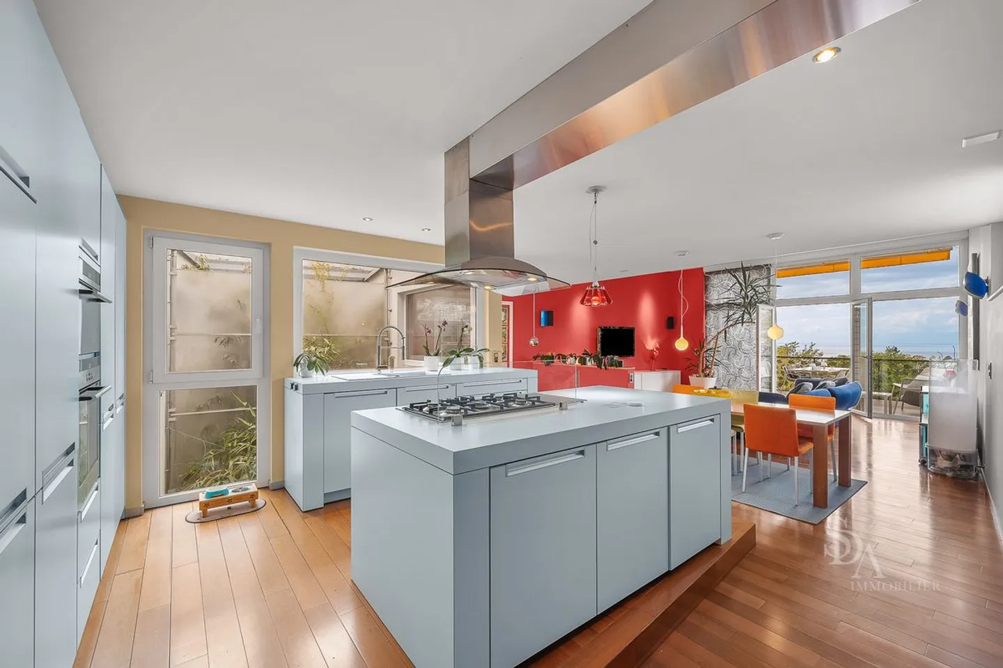 Elegante appartamento attico con vista lago - Foto 5 di 13