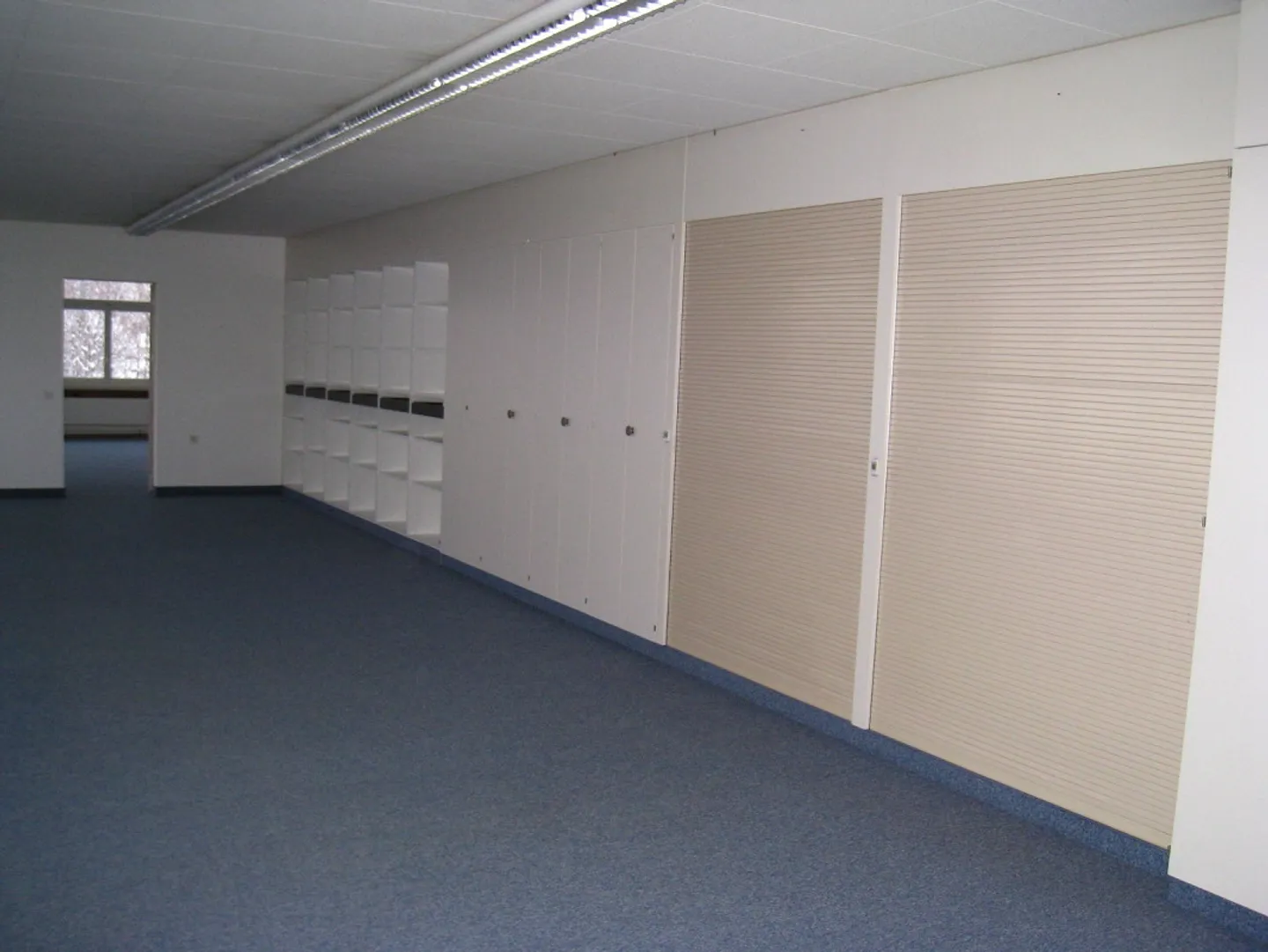 Office Space - Photo 2 of 7