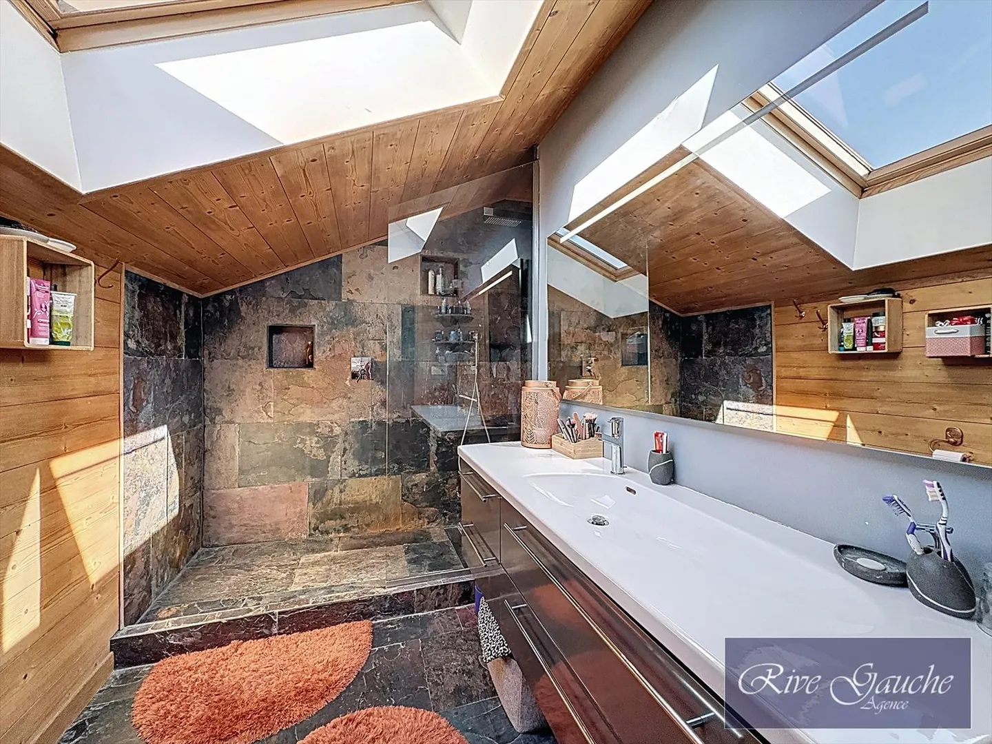 Villa d'architecte à Saint-Cergues (FR) avec piscine intérieure - Photo 12 sur 13