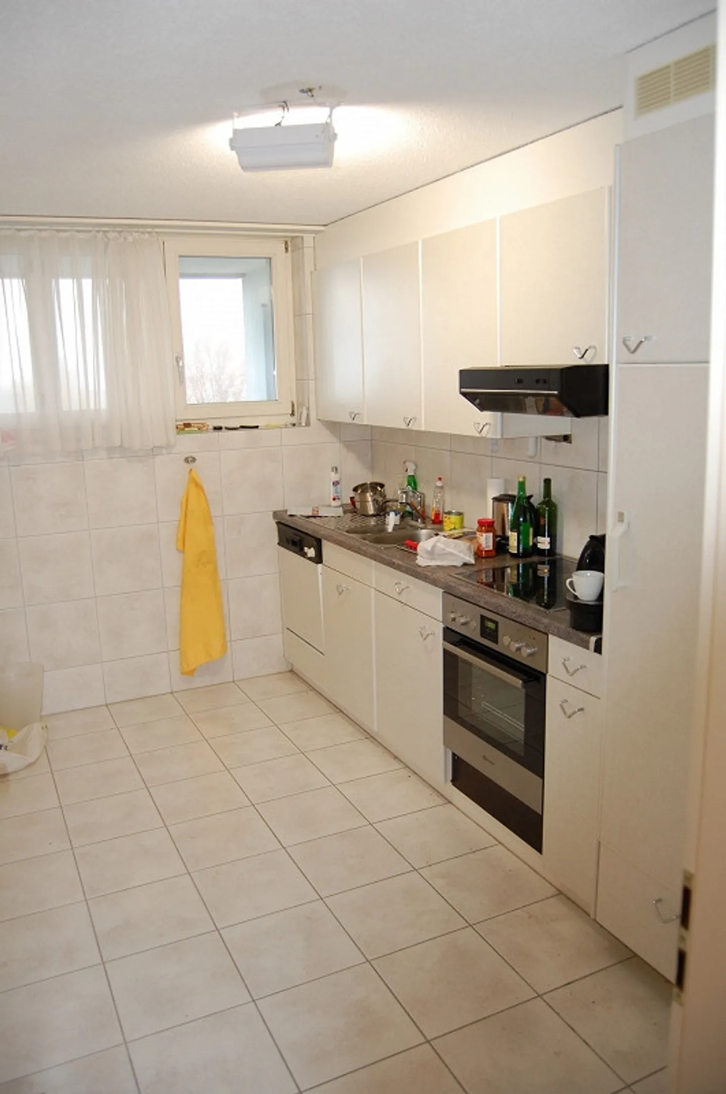 3.5 Room Luxury Location - Photo 8 of 15