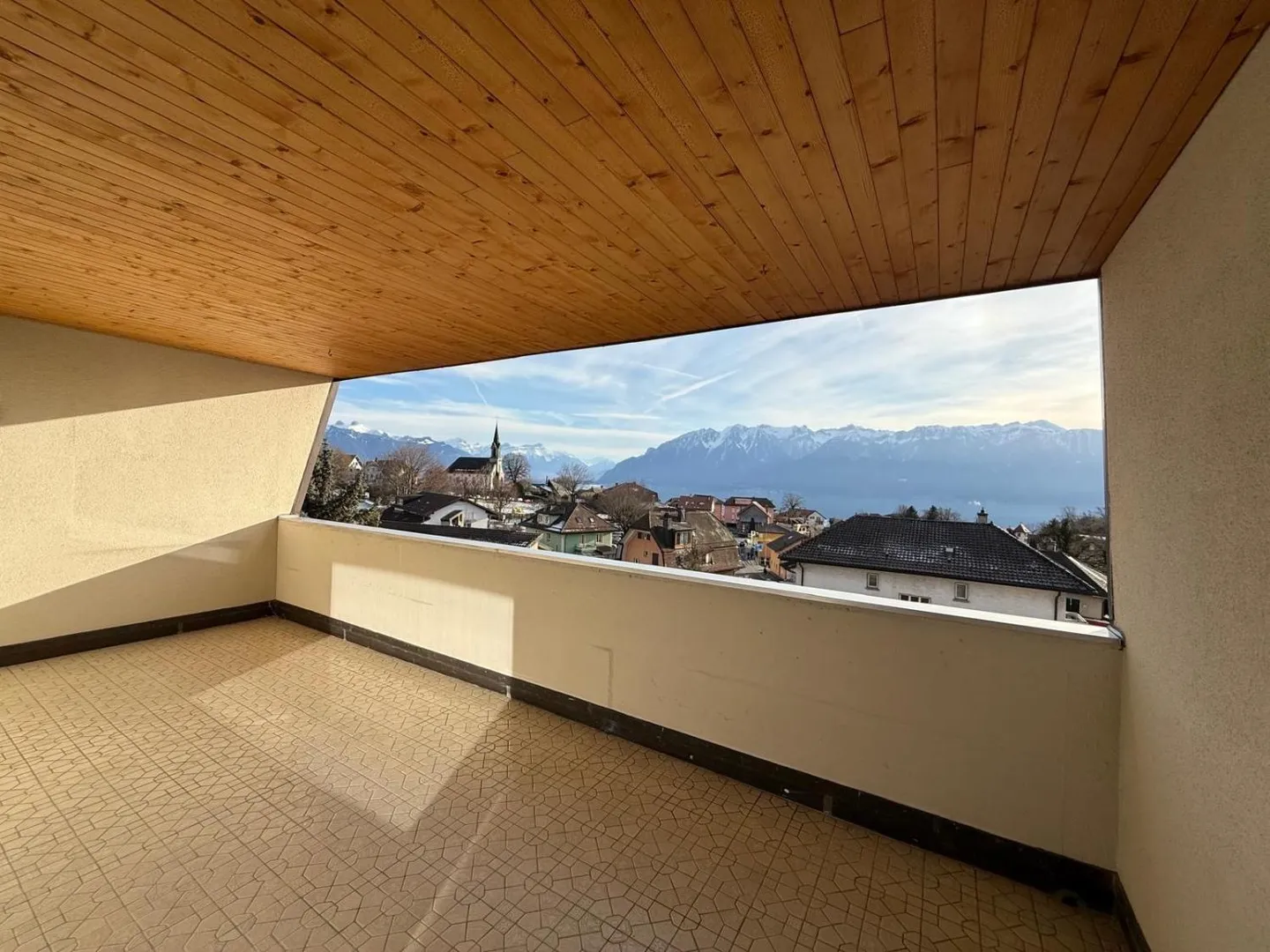 Dachgeschoss 4.5 Zimmer - Foto 1 von 14