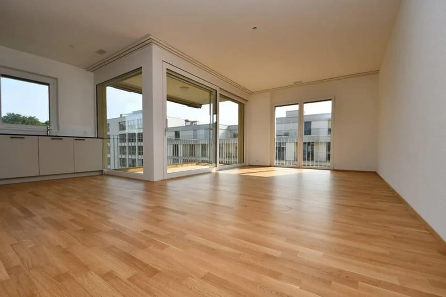 Go Bern West - iconic residential park spirit - Photo 2 of 6