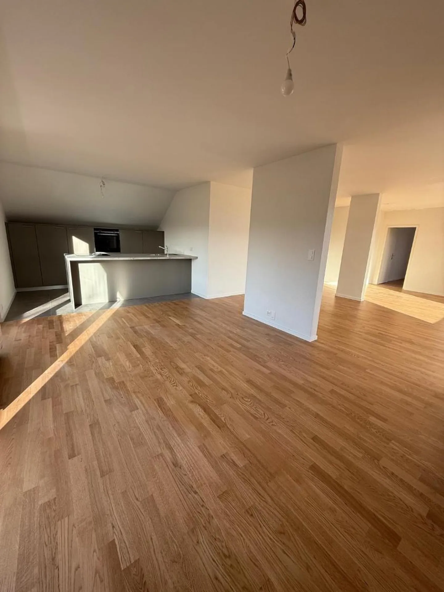 Dachgeschoss 4.5 Zimmer - Foto 12 von 14