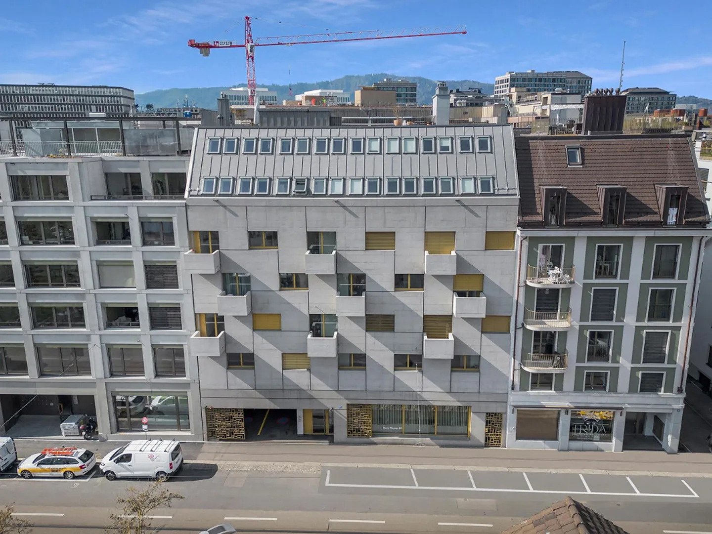 Garage space right next to Zurich main station - Photo 1 of 1