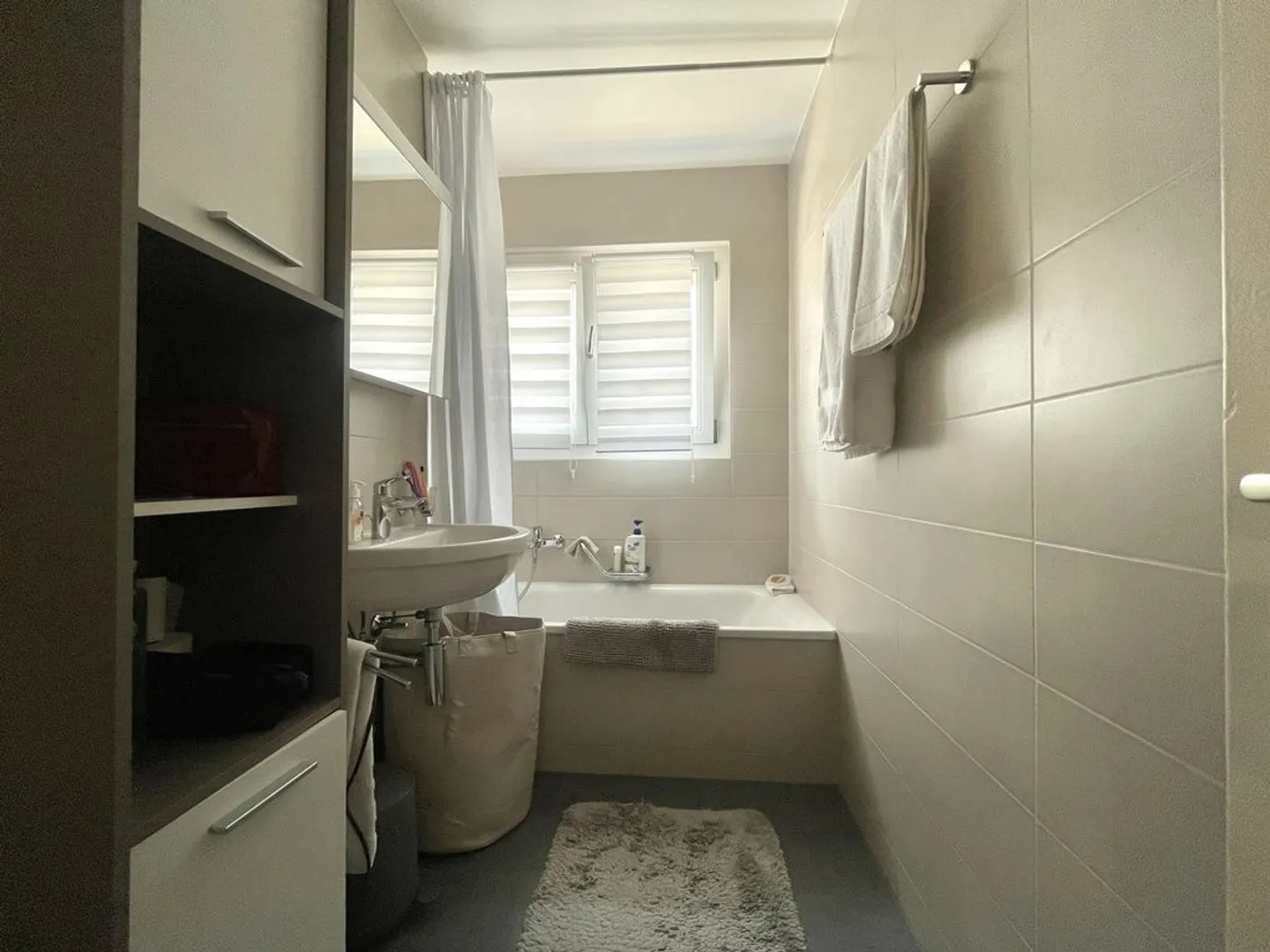 Wohnung 4.5 Zimmer für 1'700.- CHF / Monat inkl. Nebenkosten - Foto 4 von 7