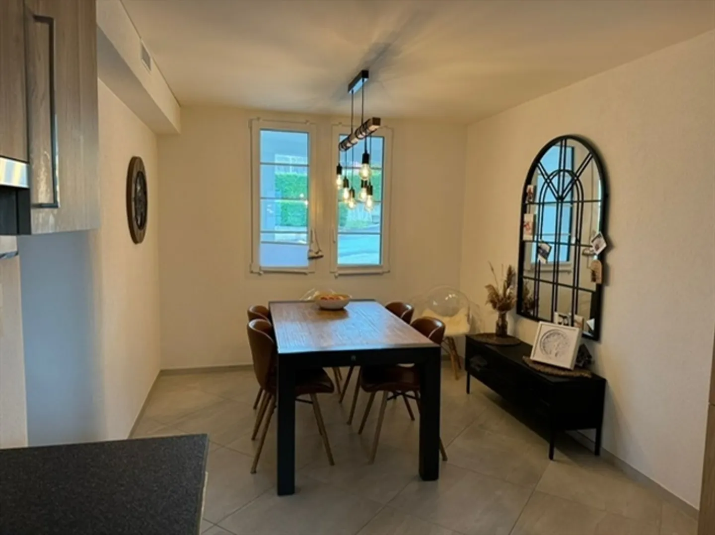 Eclagnens, à vendre, maison de caractère sur 3 niveaux avec jardin - Photo 9 sur 13