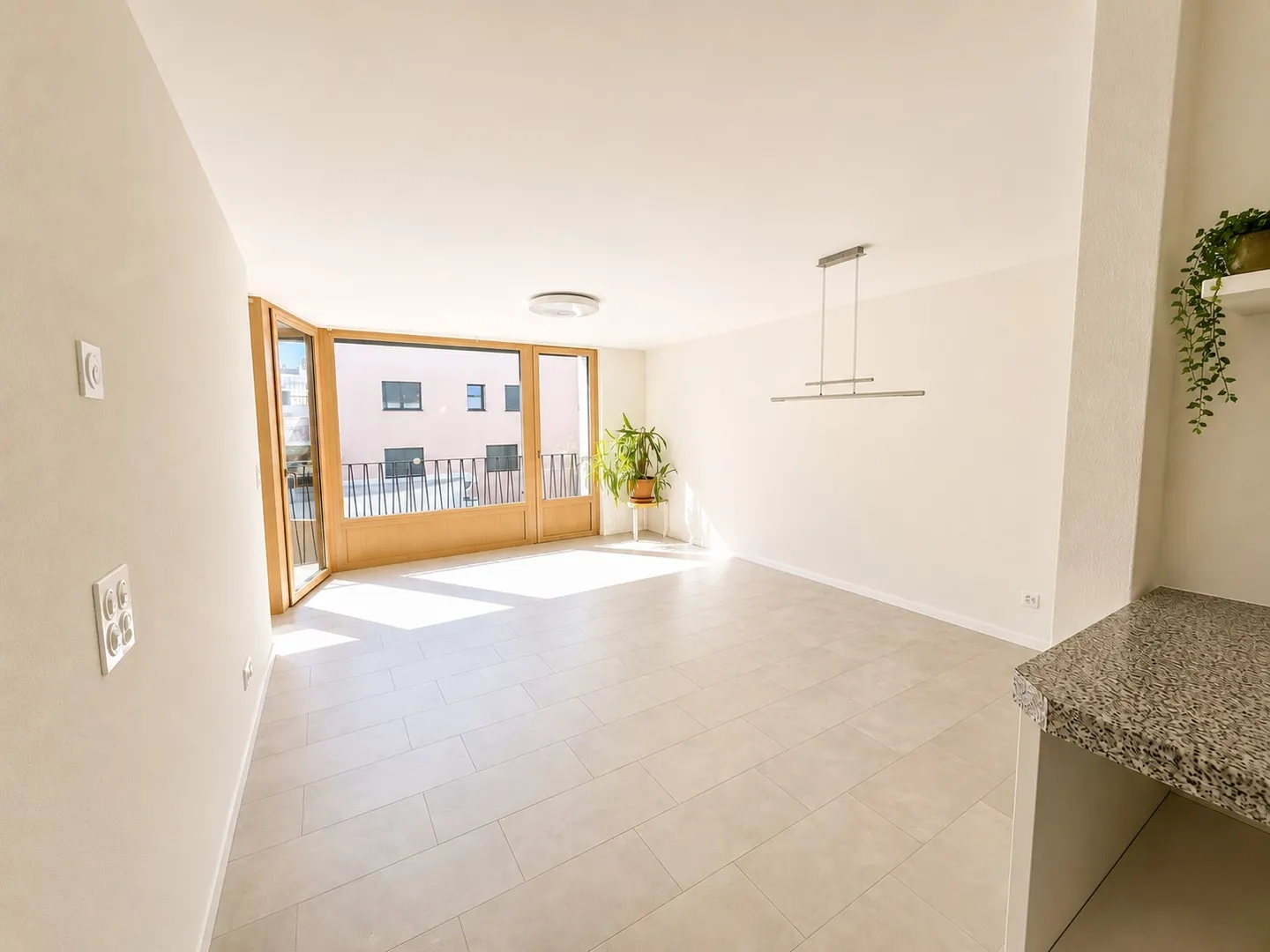 Magnificent 2½-room new apartment in Granges-Paccot - Photo 2 of 9