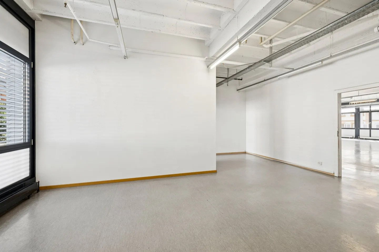 Idealer Standort im Fußgängerzentrum der Stadt - Foto 7 von 12