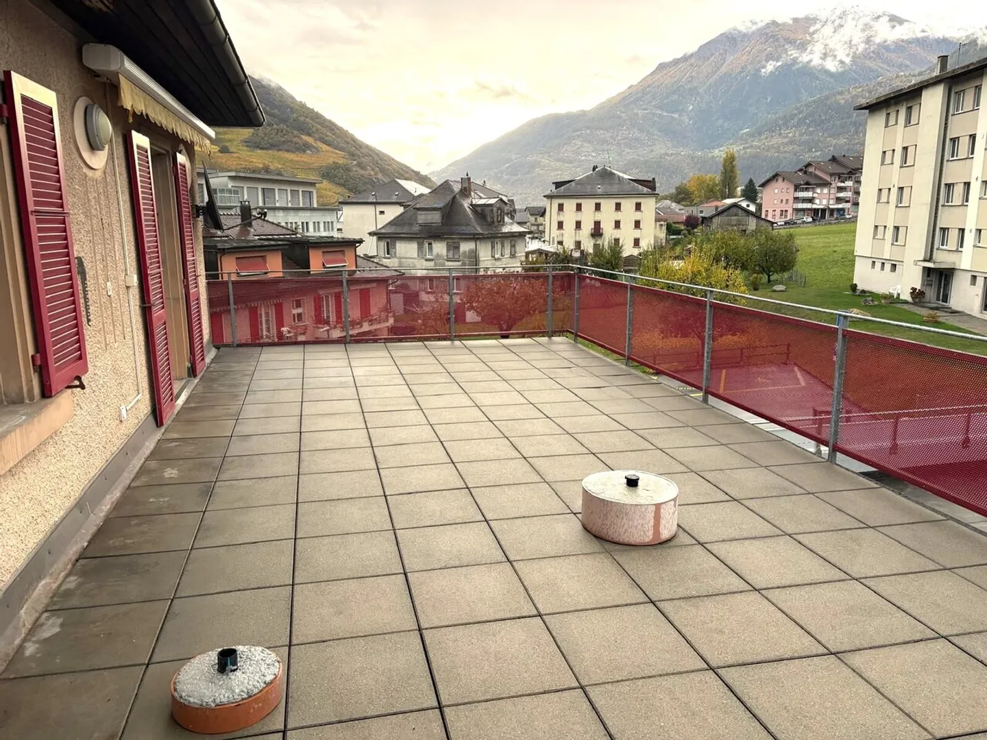 In centro con grande terrazza e stanza separata - Foto 1 di 5