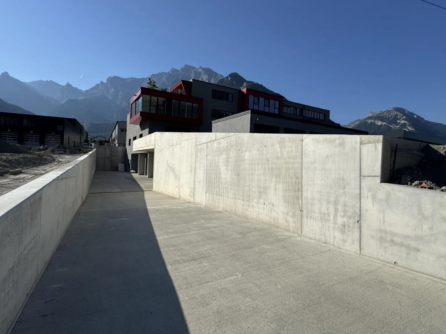 Laboratorio/magazzino di quasi 155 m2! - Foto 3 di 3