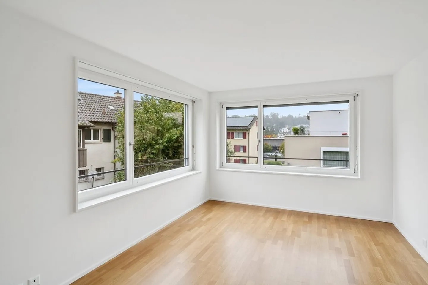 Magnifique appartement en duplex de 4,5 pièces avec jardin - Photo 9 sur 12