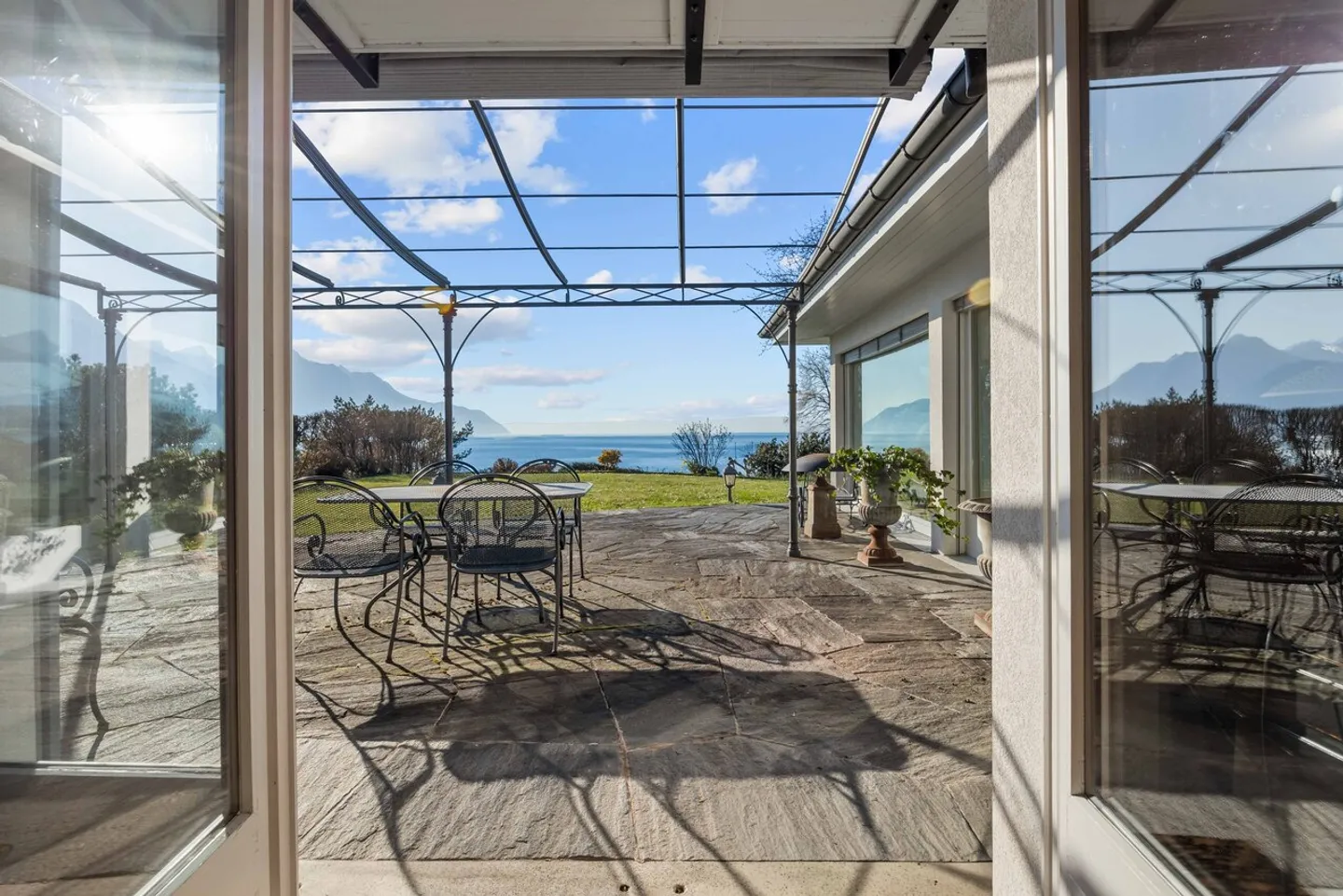 Élégante propriété face au lac - Foto 2 von 19