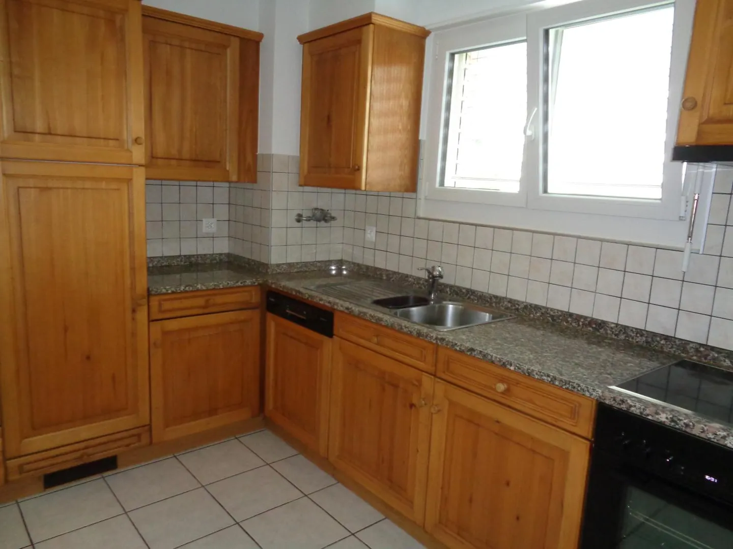 Sonnige Wohnung in ruhiger Lage - Foto 1 von 8
