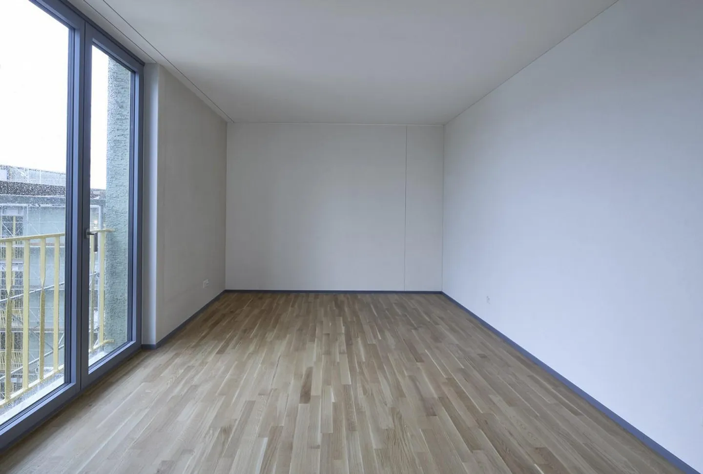 Welcome to the new hotspot for urban living in Zurich-Albisrieden! - Photo 4 of 9